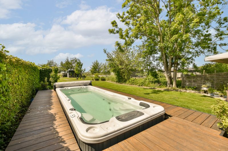 Hot Tub Deck Construction in Stamford, CT